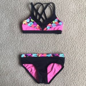 Adorable black & pink Justice bikini, like new, 6